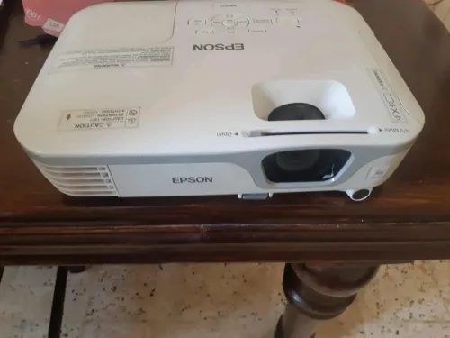 Data show EPSON EB-S11