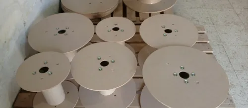 tourets en contreplaqué