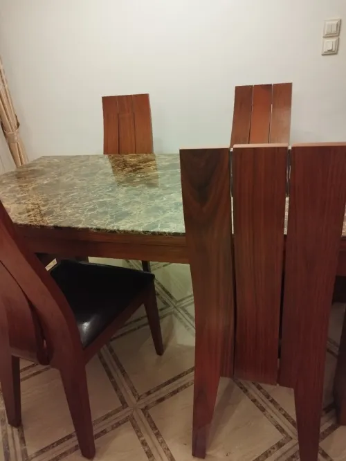 Table salle a manger 