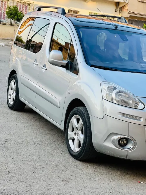 Peugeot Partner 2014 Tepee Allure 