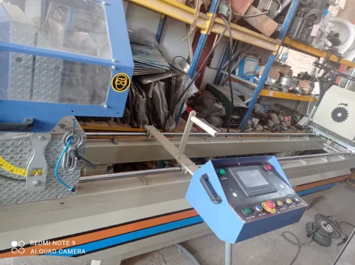 09     machine de menuiserie pvc