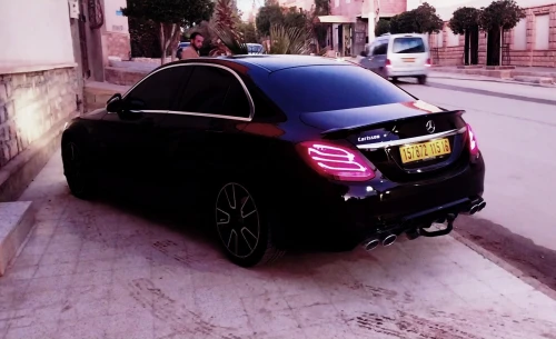 Mercedes Classe C 2015 Kit karlsson AMG Black édition