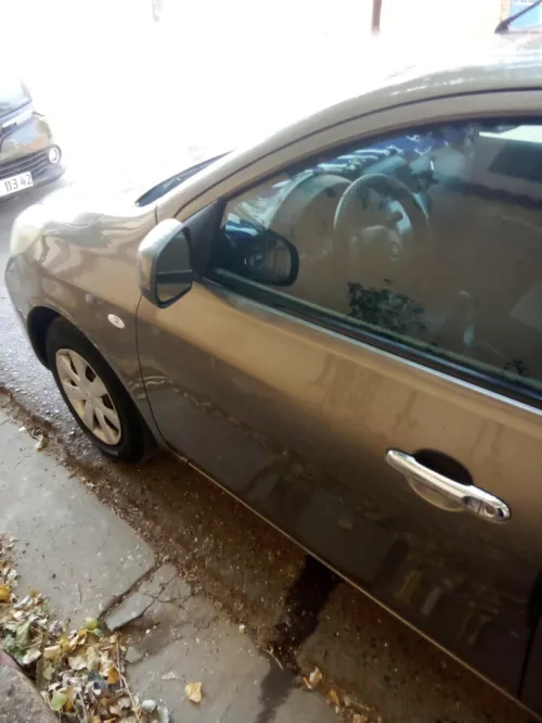 Nissan Sunny 2012 Sunny