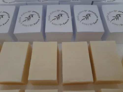 Savon Artisanal, 100% à l'Huile d'Olive Naturelle - Saponifié à Froid