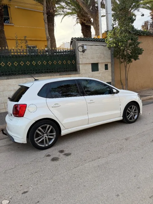 Volkswagen Polo 2016 R-line