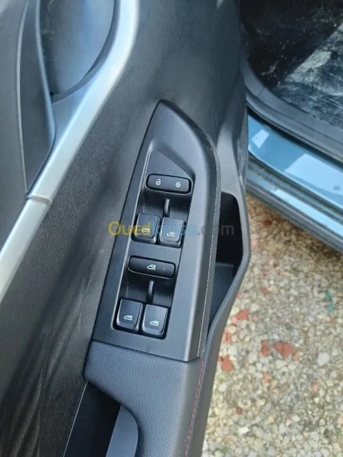 Livan X3 Pro  2026 Full option