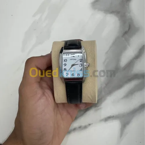 Montre old money