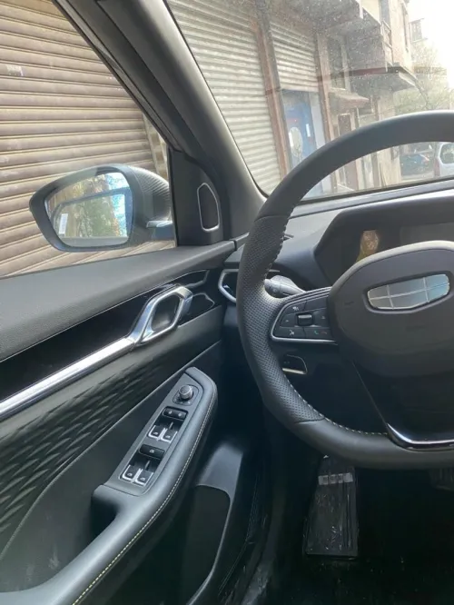 Geely Coolray 2025 