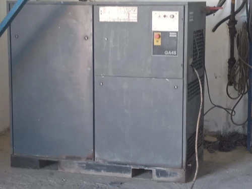  Compresseurs atlas Copco a vis 45 kw  