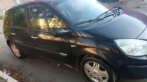 Renault Scenic 2005 Scenic2