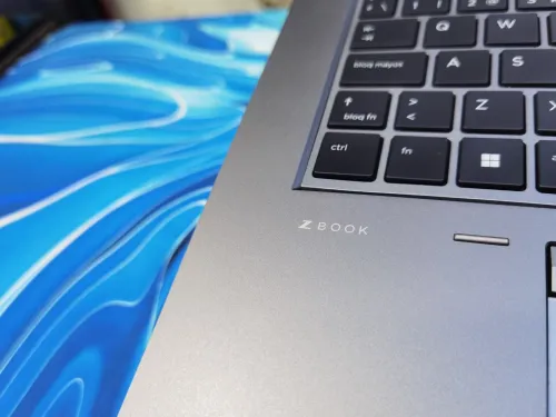 HP ZBOOK FURY 17.3 G8 I7 11ÈME 64GB 512SSD RTX A2000 4GB 17.3p