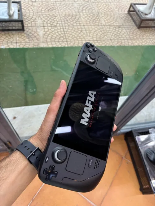 Steam deck LCD 256gb (affaire)