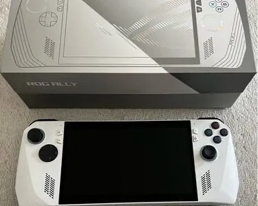 Asus rog ally Z1 extrême معالج قوي جدا
