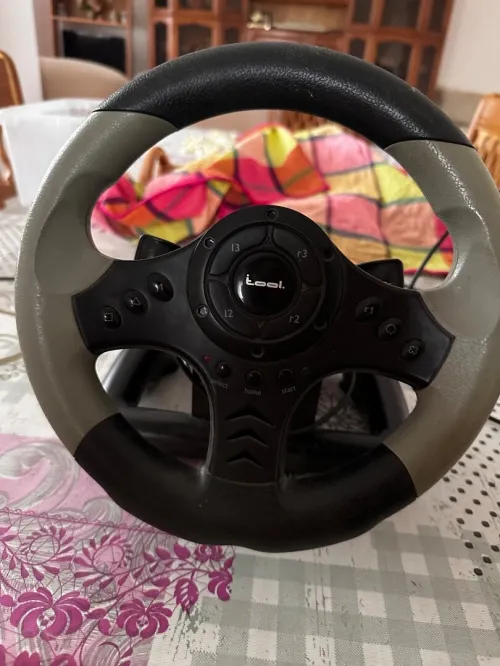 Volant avec pedal 
