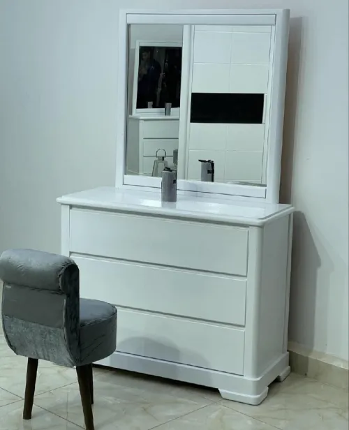 Chambre à coucher en promotion  غرف نوم