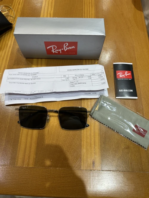 Lunettes de soleil
