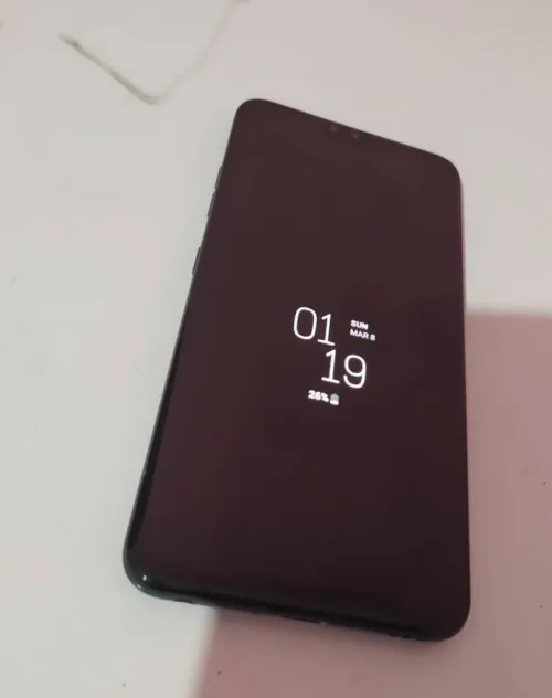 LG V40