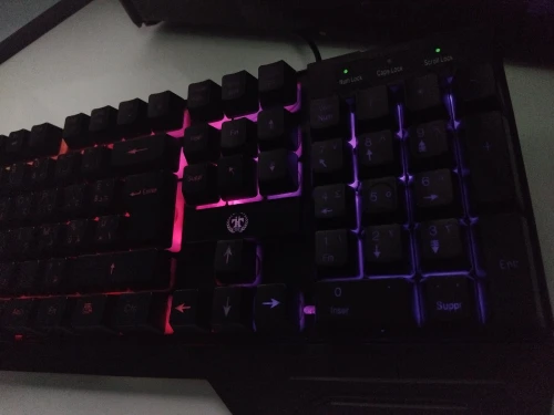 Clavier souris gaming semi mécanique 