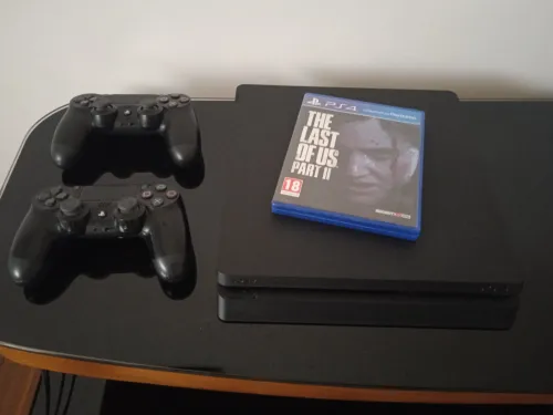 PS4 Slim flashé 