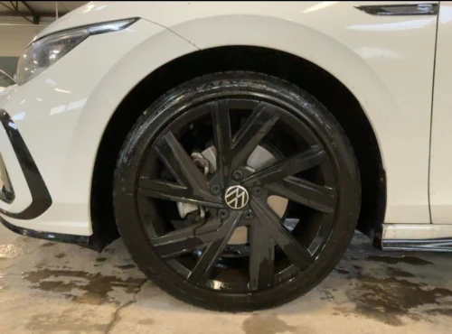 Volkswagen Golf 8 2023 R-Line