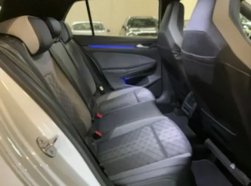 Volkswagen Golf 8 2023 R-Line