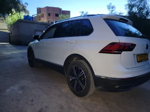 Volkswagen Tiguan 2023 Active