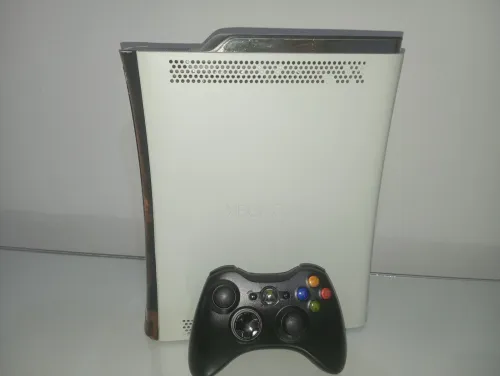 XBOX 360 FLACH/GLITCH/120GB/44JEU