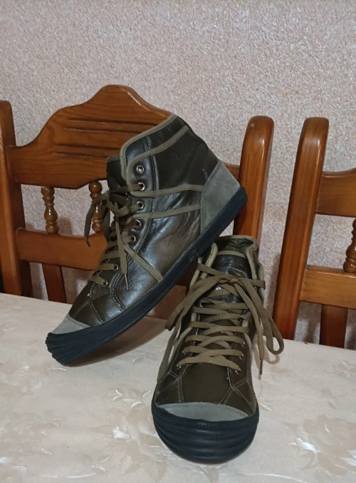 Chaussures style converses montantes de marque "Galapagos" / Pointure 45