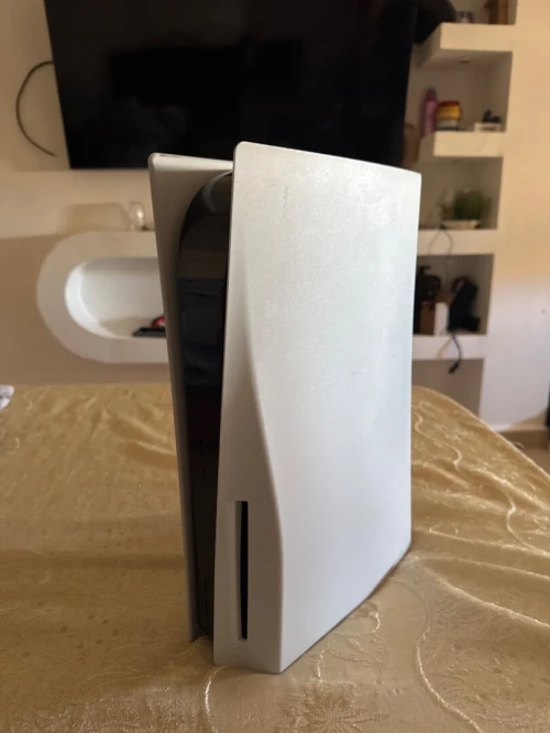 Ps5 sans manette avec cd fc25