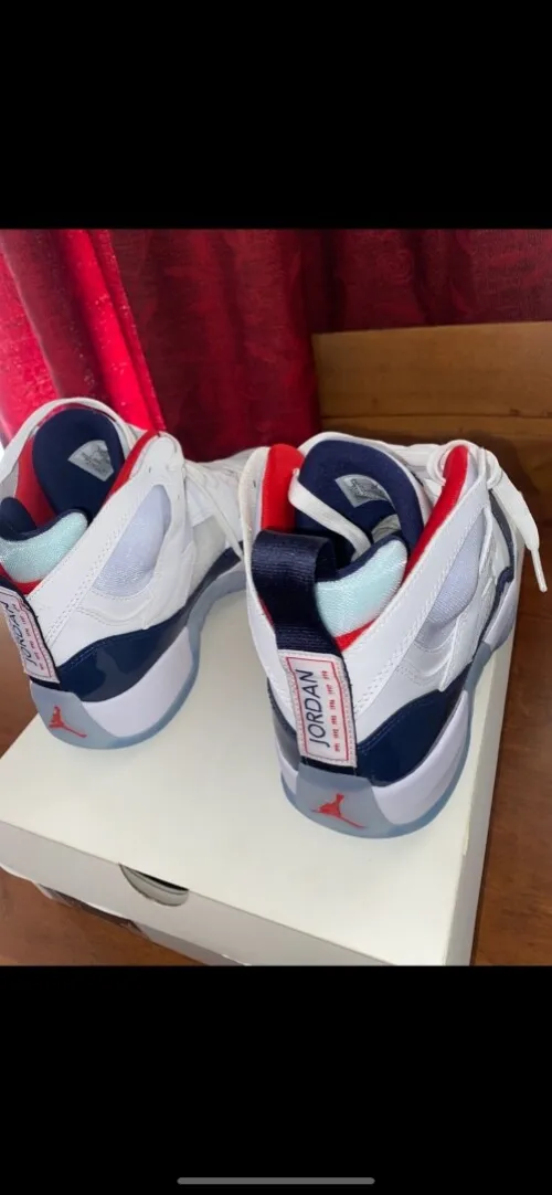 Jordan Jumpman Two Trey