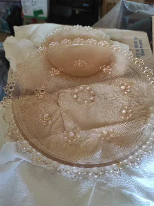 Service a gâteau en verre