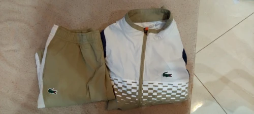 Ensemble Lacoste