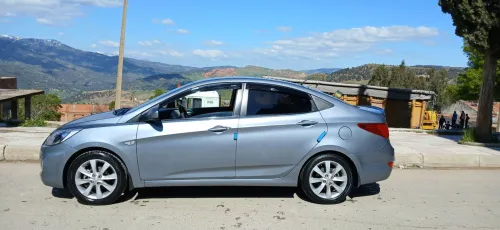 Hyundai Accent RB  4 portes 2018 Accent RB  4 portes