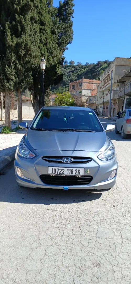 Hyundai Accent RB  4 portes 2018 Accent RB  4 portes
