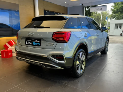 Audi Q2 L 2024 