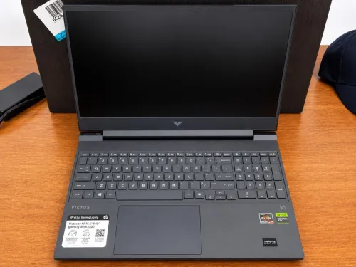 HP Victus 15 - RTX 4050 - Ryzen 7