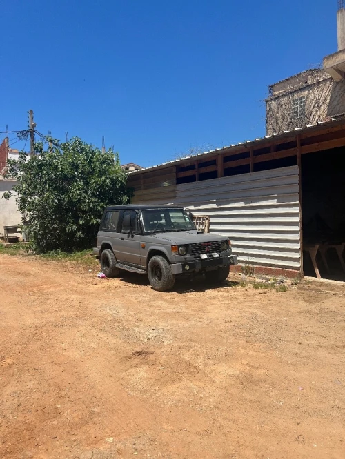 Mitsubishi Pajero Court 1989 