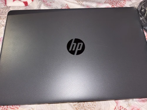 Pc portable Hp 250 G9 Neuf 15,6 SSD 256Go  Ram 4Go