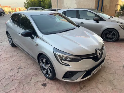 Renault Clio 5 2022 Rs line