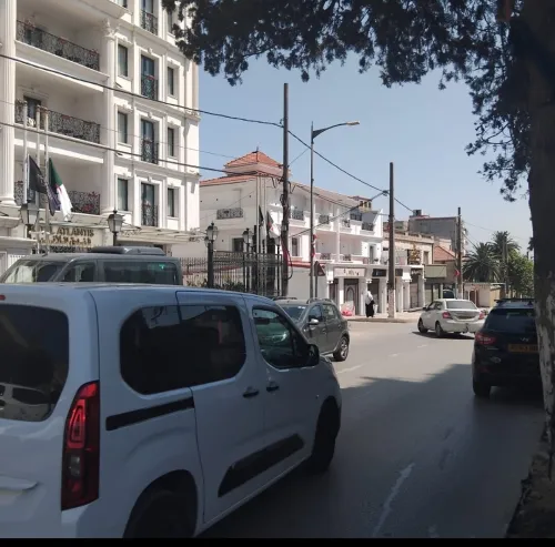 Vente bien immobilier Alger Bouzareah 2