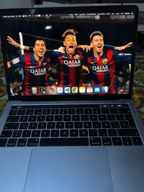 MacBook Pro i5 (Touchbar)