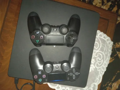 PS4 SLIM ONLINE
