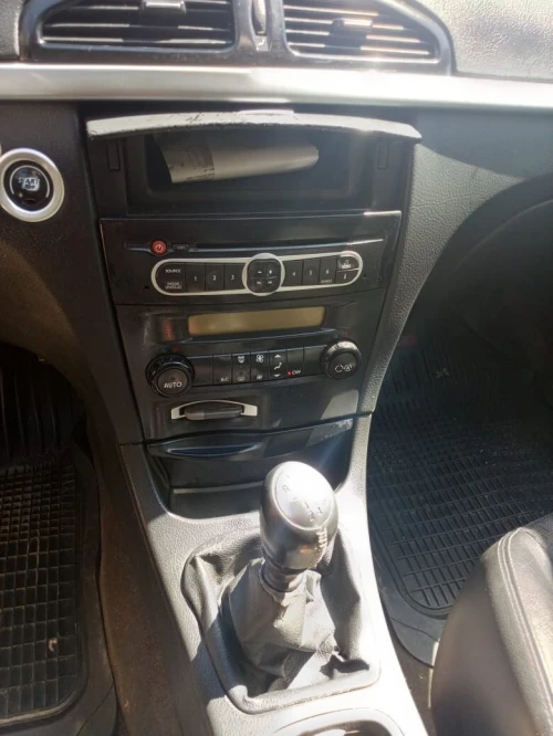 Renault Laguna 2 2001 carta