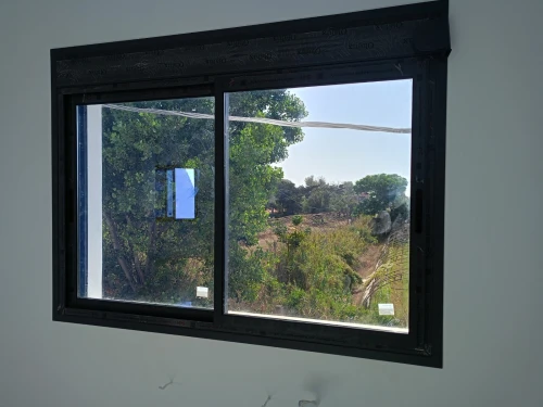 Fenêtre en aluminium et PVC