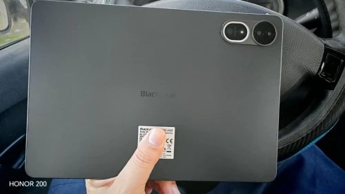 Blackview Mega 12