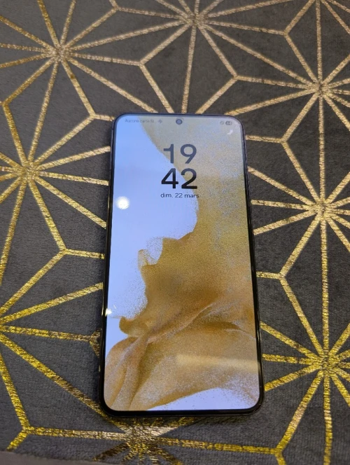 Samsung S22