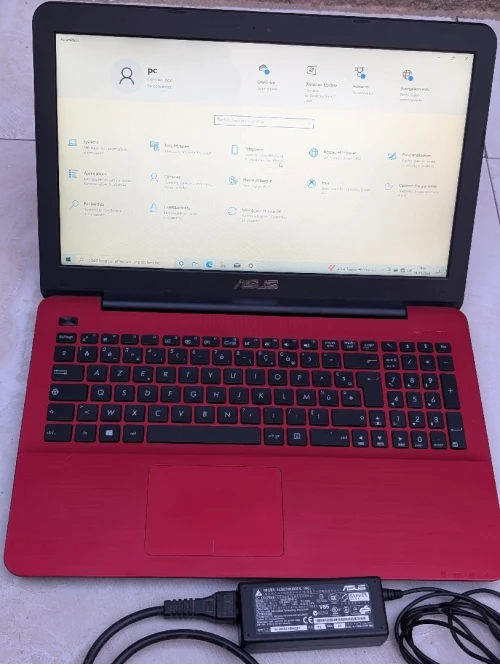 Asus