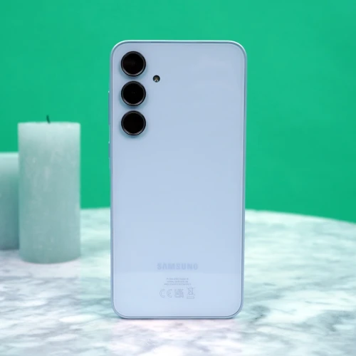 Samsung A35