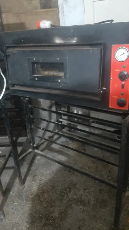 fours pizza 380bv