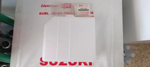VASE D'EXPONSION (VASE D'EAU)SUZUKI SWIFT 2006-2012